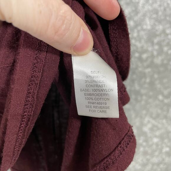 Cloud Chaser Women's Burgundy Lace Front Boho Top - Size Small - Peplum Waist - Picture 6 of 7